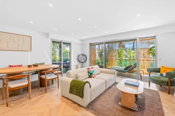 Appartement de luxe à vendre à Cannes, 850 000 €, Photo 1