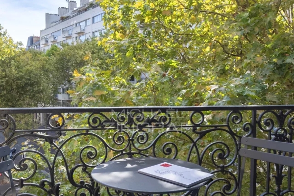 Luxury Apartment for sale in Paris 16ème, 7 900 000 €, Photo 2