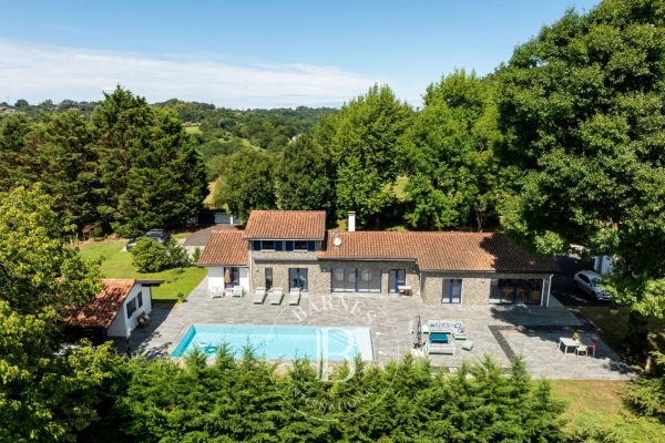 Luxury House for sale in Ascain, 1 980 000 €, Photo 3