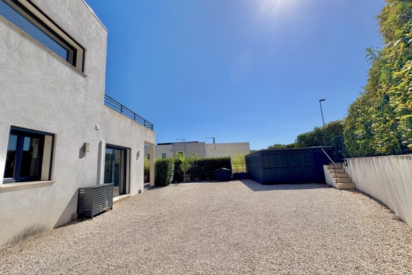 Luxury House for sale in Saint-Raphaël, 618 500 €, Photo 3