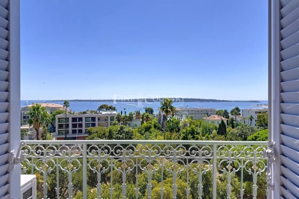Luxury Apartment for sale in Cannes, 1 290 000 €, Photo 1