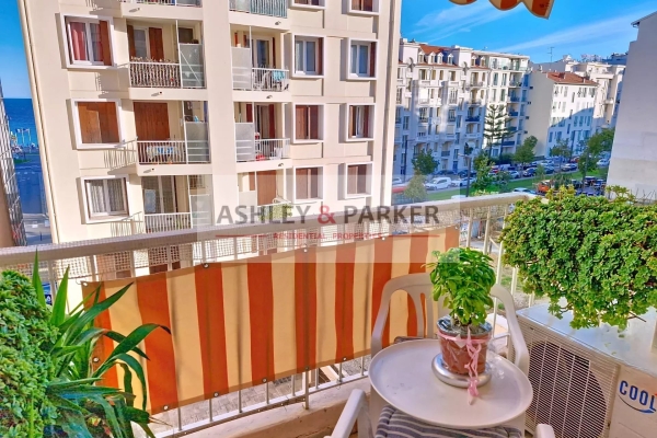 Appartement de luxe à vendre à Nice, 280 000 €, Photo 2