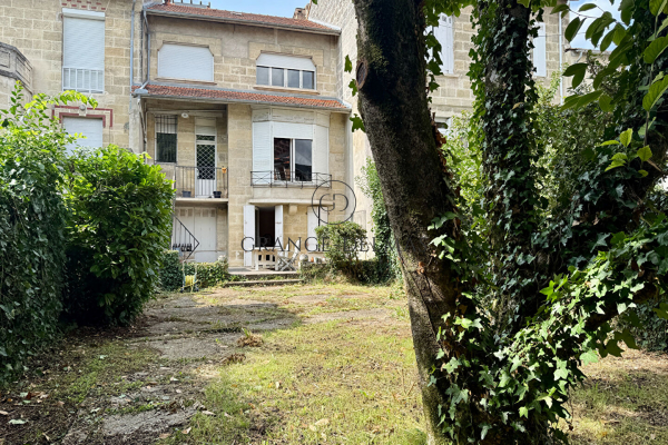 Maison de luxe à vendre à Bordeaux, 955 000 €, Photo 1