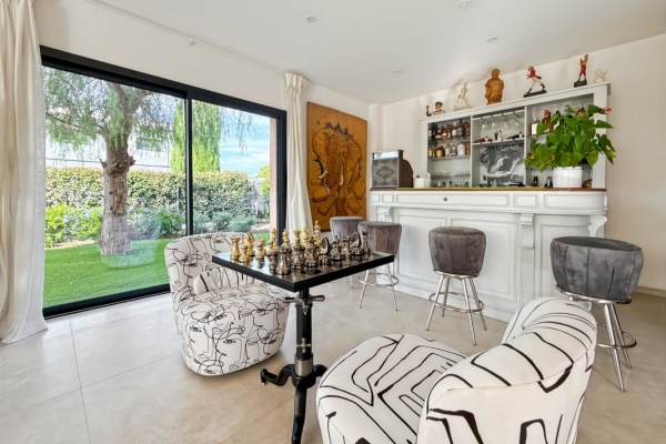 Maison de luxe à vendre à Saint-Raphaël, 1 940 000 €, Photo 6