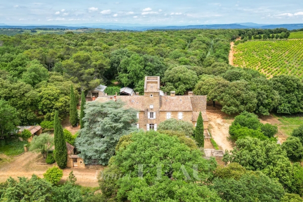 Luxury House for sale in Uzès, 2 200 000 €, Photo 1