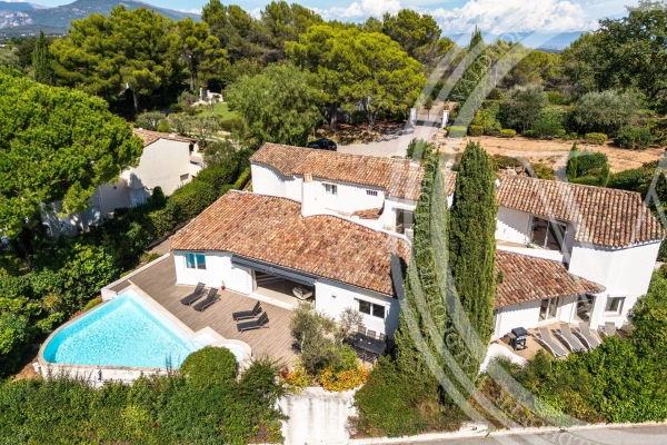 Maison de luxe à vendre à Mougins, 2 990 000 €, Photo 1
