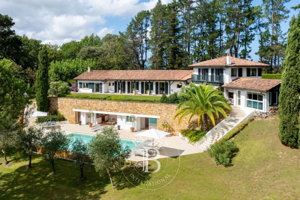 Luxury House for sale in Ciboure, 2 690 000 €, Photo 2