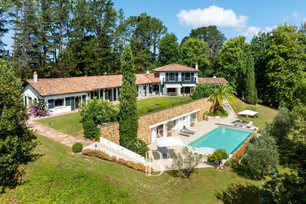 Luxury House for sale in Ciboure, 2 690 000 €, Photo 3
