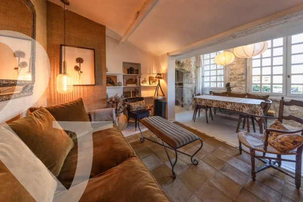 Appartement de luxe à vendre à Les Baux-de-Provence, 390 000 €, Photo 3