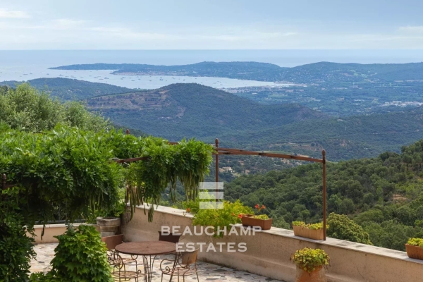 Maison de luxe à vendre à La Garde-Freinet, 2 100 000 €, Photo 1