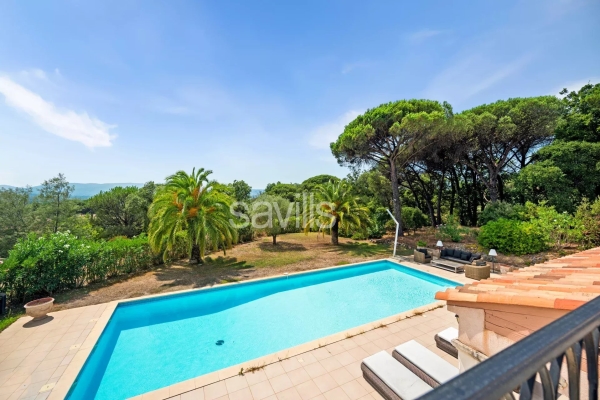 Luxury House for sale in Grimaud, 1 990 000 €, Photo 1