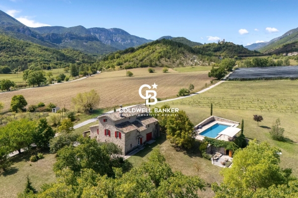 Maison de luxe à vendre à Sisteron, 1 497 000 €, Photo 1