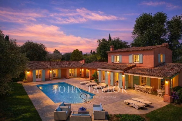 Maison de luxe à vendre à Mougins, 1 995 000 €, Photo 1
