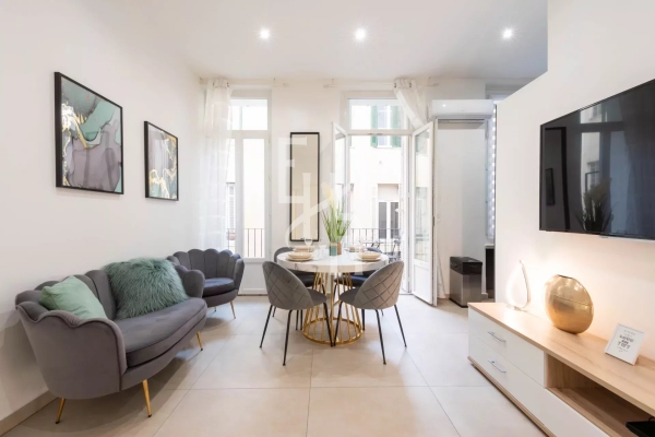 Appartement de luxe à vendre à Cannes, 399 000 €, Photo 1
