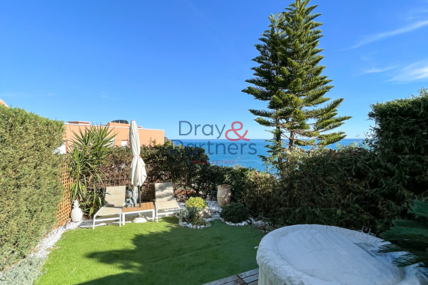 Luxury House for sale in Roquebrune-Cap-Martin, 980 000 €, Photo 1