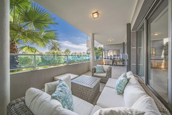 Appartement de luxe à vendre à Cap d'Antibes, 1 120 000 €, Photo 3