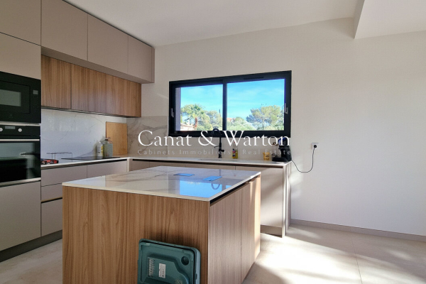 Maison de luxe à vendre à Saint-Raphaël, 910 000 €, Photo 4
