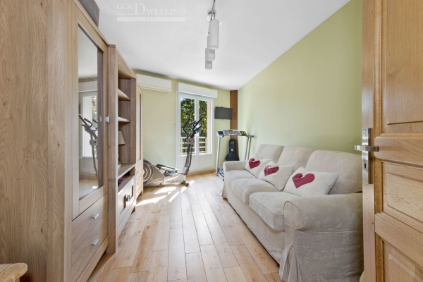 Maison de luxe à vendre à Suresnes, 1 695 000 €, Photo 7