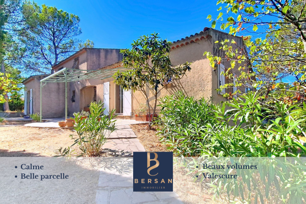 Maison de luxe à vendre à Saint-Raphaël, 1 095 000 €, Photo 1