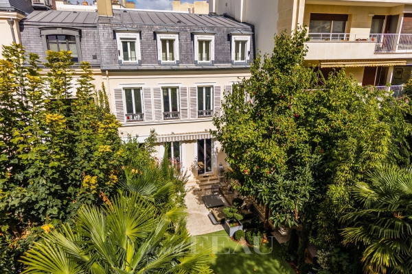 Maison de luxe à vendre à Neuilly-sur-Seine, 7 990 000 €, Photo 1