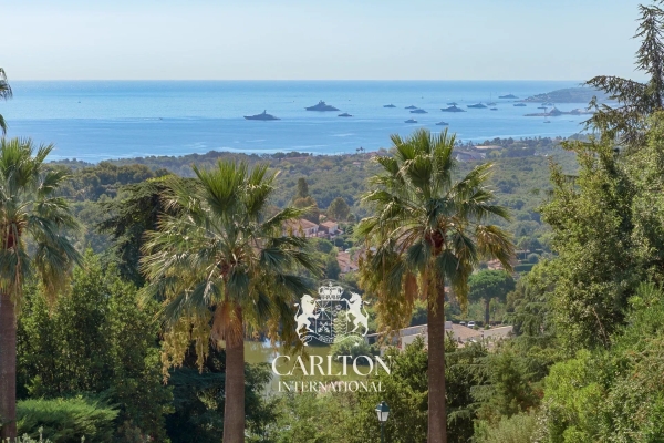 Luxury Apartment for sale in Villeneuve-Loubet, 1 455 000 €, Photo 1