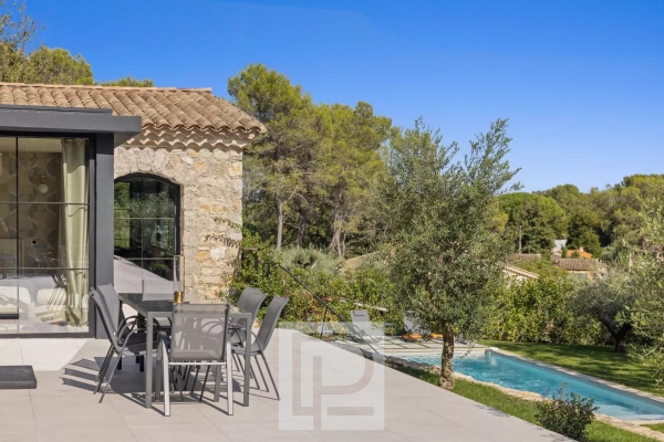 Maison de luxe à vendre à Valbonne, 2 990 000 €, Photo 2