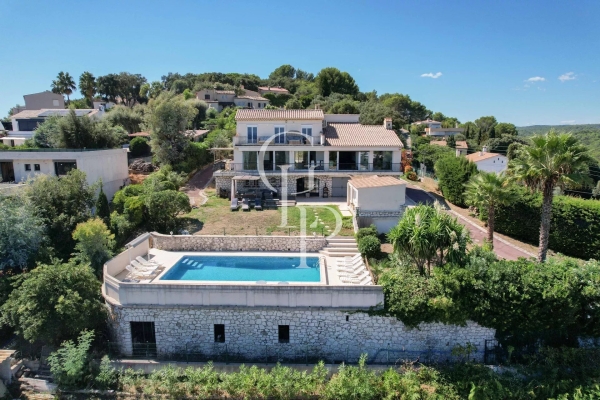 Luxury House for sale in Antibes, 1 550 000 €, Photo 2