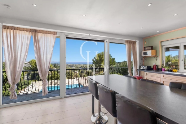Luxury House for sale in Antibes, 1 550 000 €, Photo 5