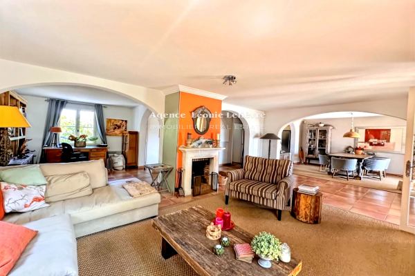 Luxury House for sale in Les Issambres, 1 285 000 €, Photo 6