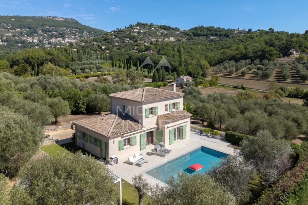 Maison de luxe à vendre à Grasse, 1 650 000 €, Photo 1