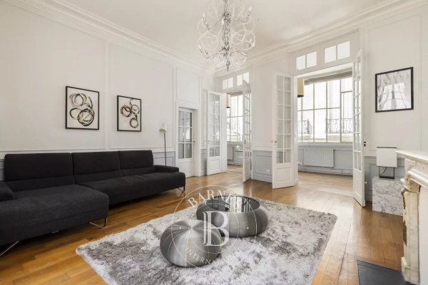 Luxury Apartment for sale in Paris 6ème, 1 500 000 €, Photo 1