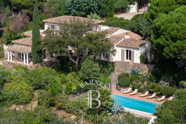 Maison de luxe à louer à Ramatuelle, 24 138 €, Photo 1