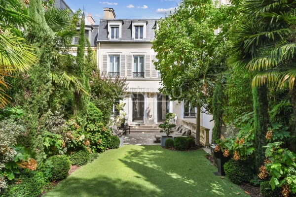 Maison de luxe à vendre à Neuilly-sur-Seine, 7 990 000 €, Photo 2