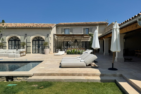 Luxury House for sale in Saint-Rémy-de-Provence, 4 200 000 €, Photo 2
