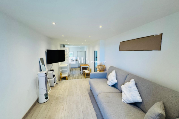 Luxury Apartment for sale in Grimaud, 360 000 €, Photo 3