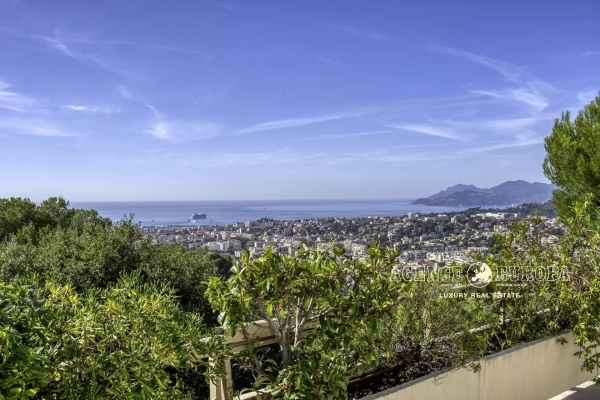 Luxury Apartment for sale in Le Cannet, 638 000 €, Photo 7