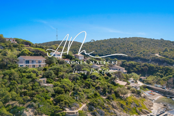 Maison de luxe à vendre à Hyères, 1 790 000 €, Photo 1