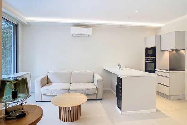 Luxury Apartment for sale in Cannes, 475 000 €, Photo 1