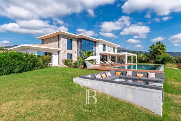 Luxury House for sale in Roquefort-les-Pins, 7 400 000 €, Photo 3