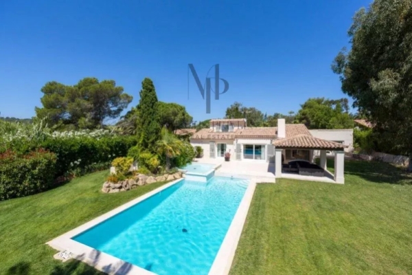 Maison de luxe à vendre à Saint-Tropez, 5 500 000 €, Photo 6