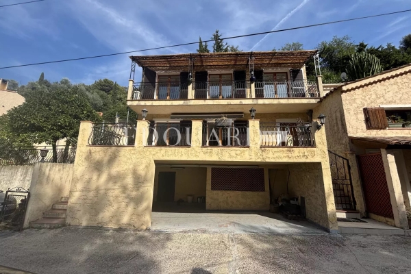 Maison de luxe à vendre à Menton, 750 000 €, Photo 1
