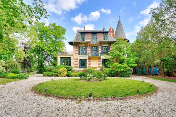 Maison de luxe à vendre à Rueil-Malmaison, 5 000 000 €, Photo 2