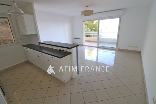 Luxury Apartment for rental in Beausoleil, 1 990 €, Photo 4