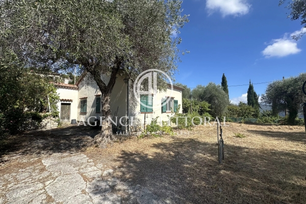 Maison de luxe à louer à Tourrette-Levens, 1 330 €, Photo 1