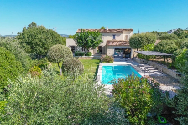 Luxury House for sale in Gordes, 2 500 000 €, Photo 2