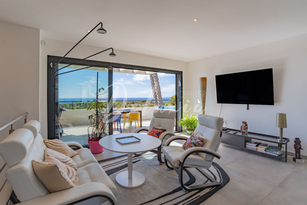 Luxury Apartment for sale in Saint-Raphaël, 1 390 000 €, Photo 4