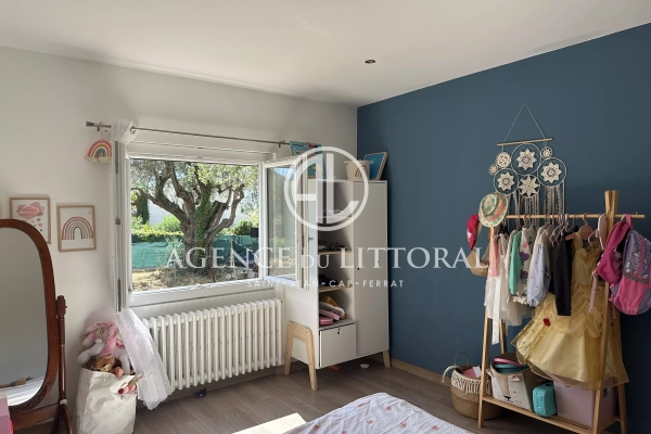 Maison de luxe à louer à Tourrette-Levens, 1 330 €, Photo 5