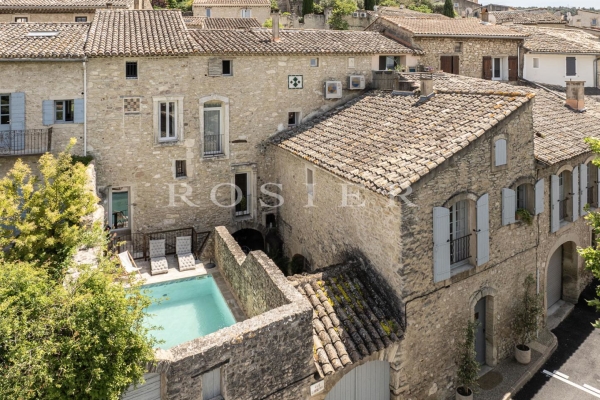 Maison de luxe à vendre à Lagnes, 1 495 000 €, Photo 1