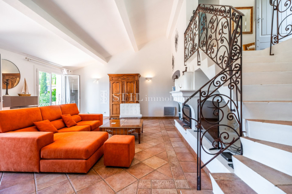 Maison de luxe à vendre à Les Issambres, 840 000 €, Photo 5