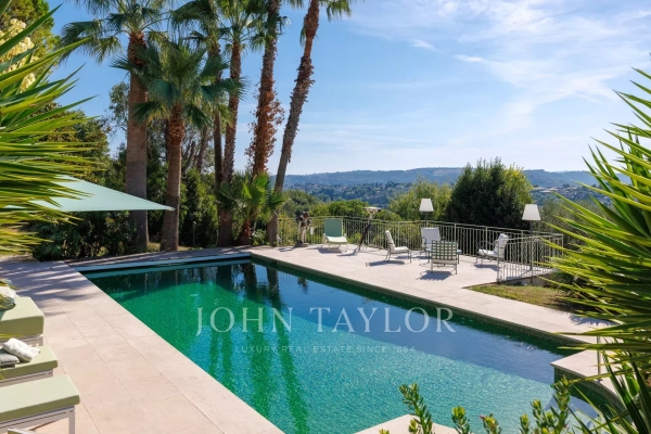 Luxury House for sale in Saint-Paul-de-Vence, 2 590 000 €, Photo 2